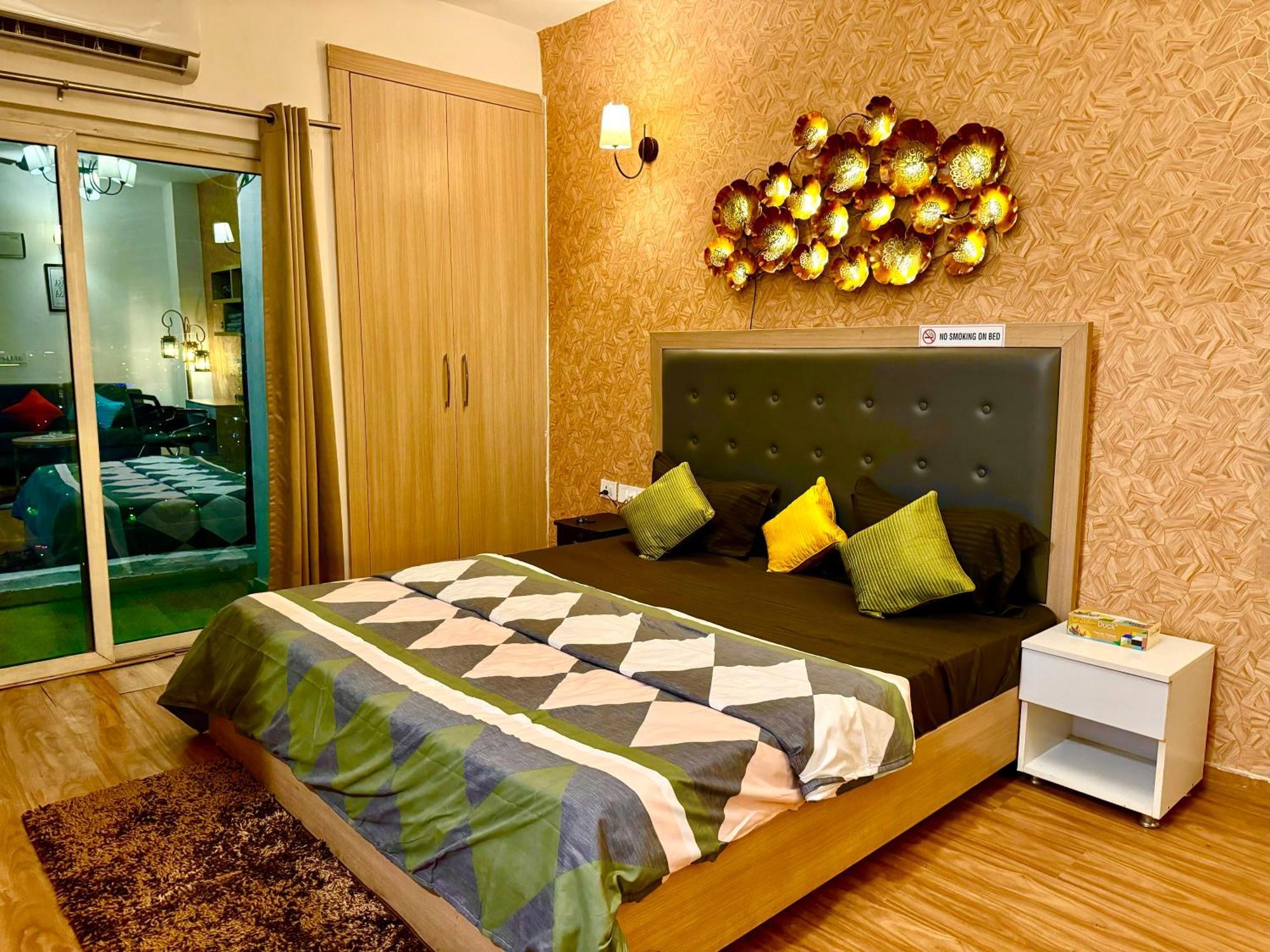 Mi Casa Homestay Noida Extérieur photo